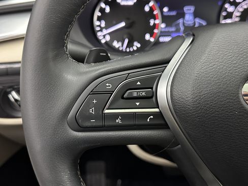 Used 2019 INFINITI QX50 Luxe w/ Navigation Package FWD image 22