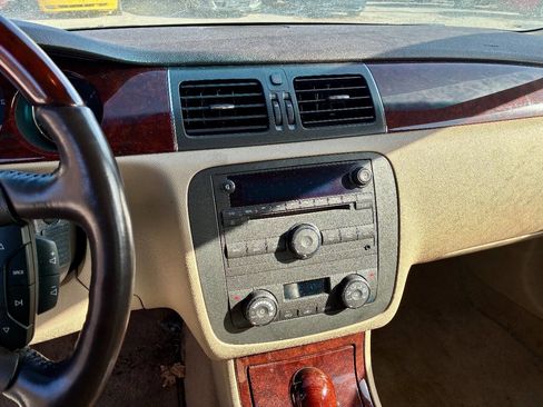 Used 2008 Buick Lucerne CXL w/ Driver Confidence Package image 16