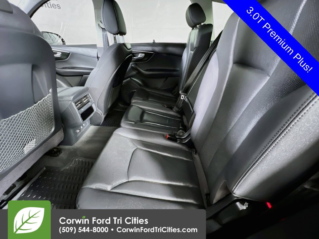 Used 2020 Audi Q7 3.0T Premium Plus w/ Premium Plus Package AWD/4WD image 28