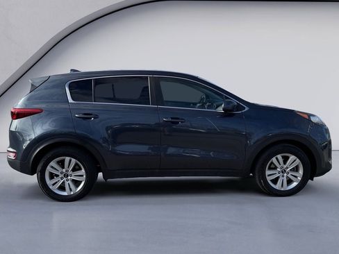 Used 2019 Kia Sportage LX image 6