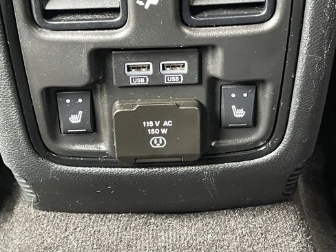 Used 2022 Dodge Durango GT image 27