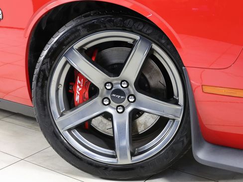 Used 2021 Dodge Challenger SRT Hellcat w/ Plus Package RWD image 14