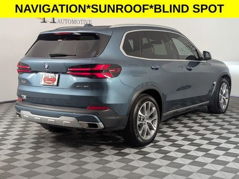 Used 2024 BMW X5 xDrive40i w/ Premium Package AWD/4WD image 7