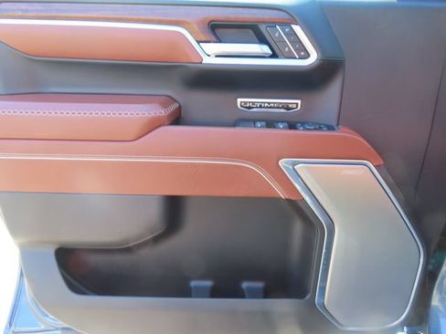 Used 2025 GMC Sierra 1500 Denali Ultimate AWD/4WD image 13