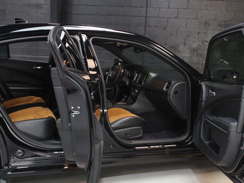 Used 2022 Dodge Charger Scat Pack image 36