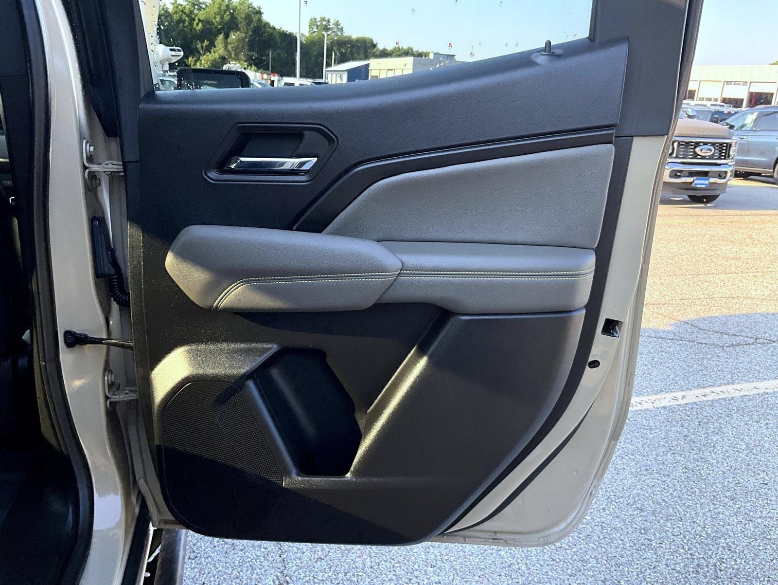 Used 2023 Chevrolet Colorado ZR2 w/ ZR2 Convenience Package III AWD/4WD image 20