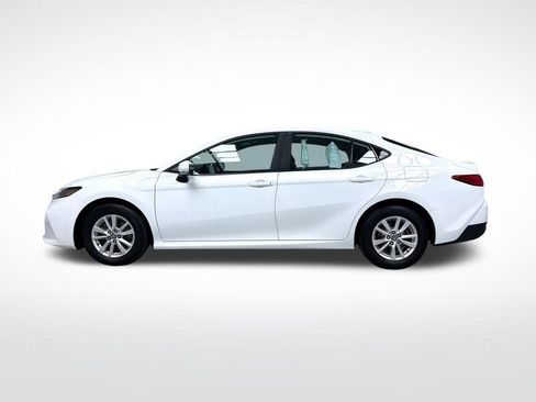 Used 2025 Toyota Camry LE w/ Convenience Package AWD/4WD image 14
