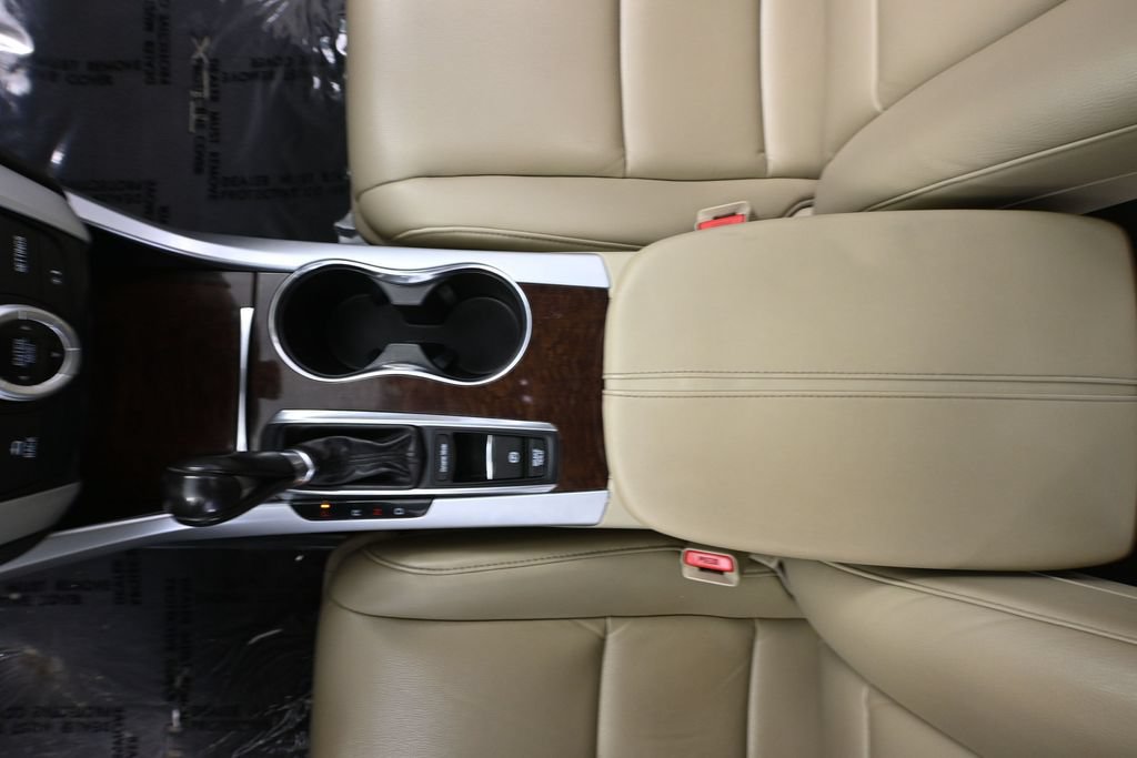 Used 2020 Acura TLX FWD image 28