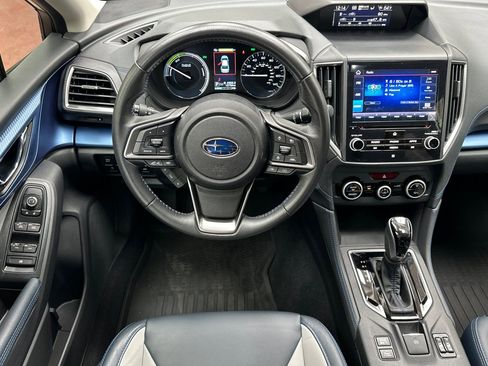 Used 2023 Subaru Crosstrek Hybrid AWD/4WD image 18