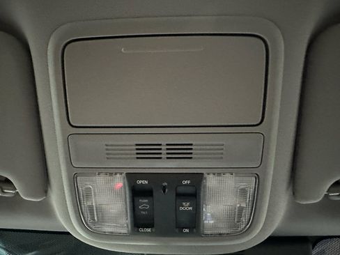 Used 2020 Honda Pilot EX-L image 41