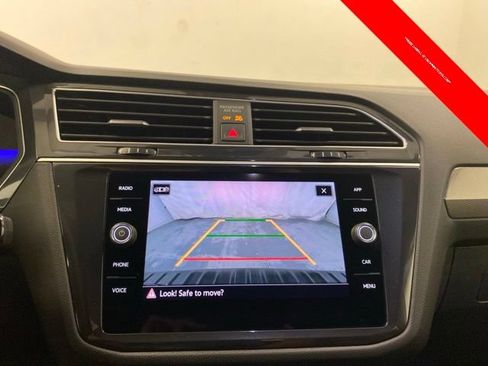Used 2024 Volkswagen Tiguan SE R-Line AWD/4WD image 12
