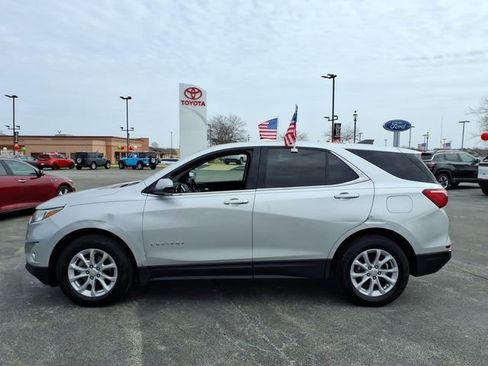 Used 2019 Chevrolet Equinox LT w/ Driver Convenience Package image 7