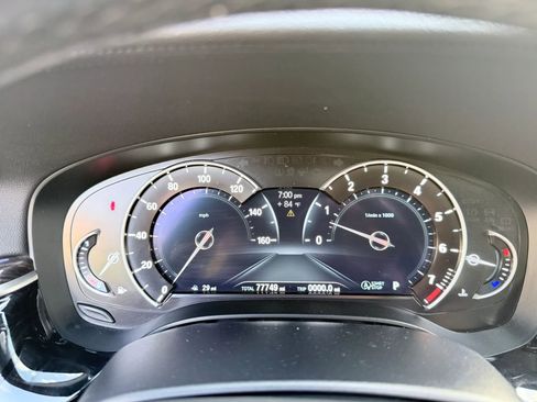 Used 2018 BMW 540i xDrive AWD/4WD image 29