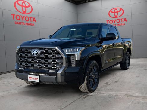 Used 2023 Toyota Tundra Platinum AWD/4WD image 9