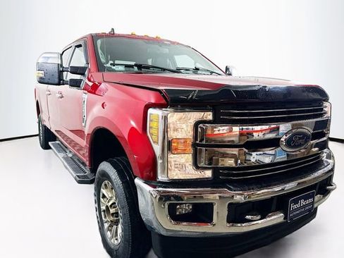 Used 2019 Ford F350 Lariat w/ Chrome Package image 1