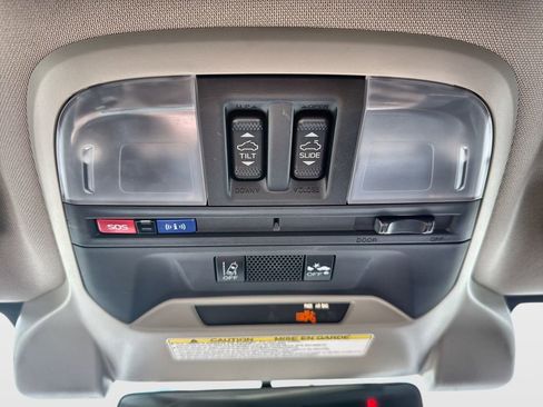 Used 2023 Subaru Crosstrek 2.5i Sport AWD/4WD image 24