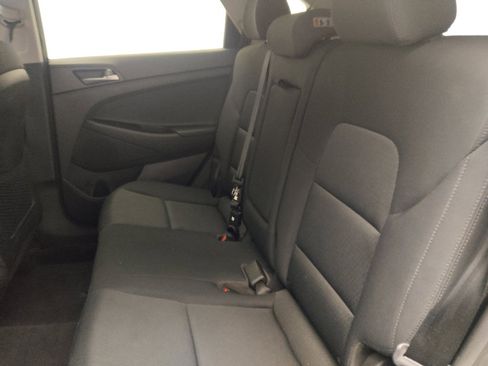 Used 2017 Hyundai Tucson Sport FWD image 18