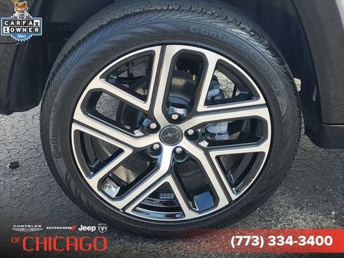 Certified 2025 Jeep Compass Limited w/ Elite Group AWD/4WD image 5
