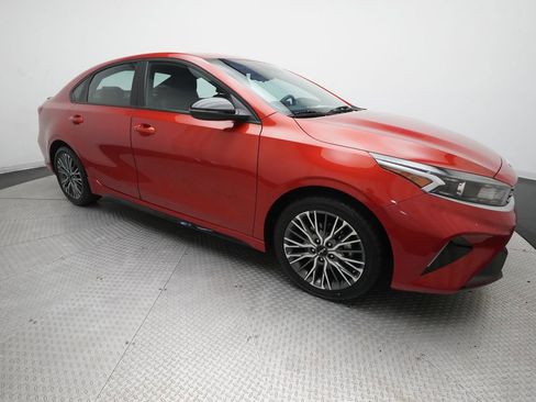 Certified 2022 Kia Forte GT-Line FWD image 35
