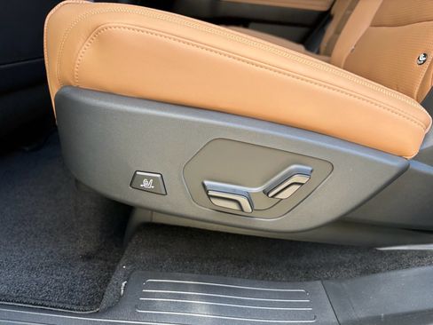 New 2026 Hyundai Santa Fe Calligraphy AWD/4WD image 18