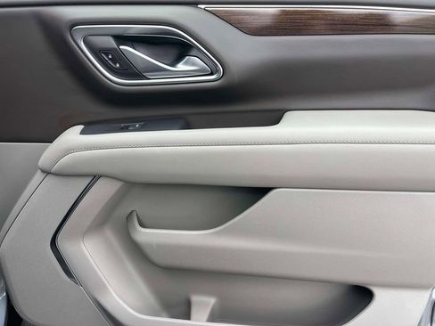 Used 2022 GMC Yukon SLE w/ Max Trailering Package image 21