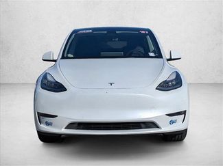 Used 2021 Tesla Model Y Long Range video 2