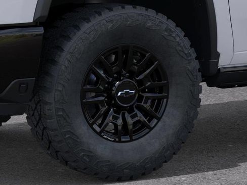 New 2026 Chevrolet Silverado 2500 ZR2 w/ LPO, Dark Essentials Package AWD/4WD image 9