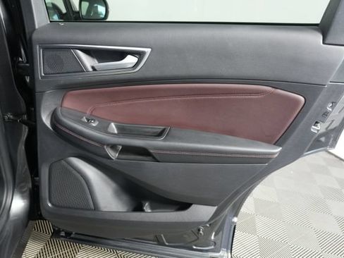 Used 2020 Ford Edge Titanium w/ Equipment Group 301A AWD/4WD image 35