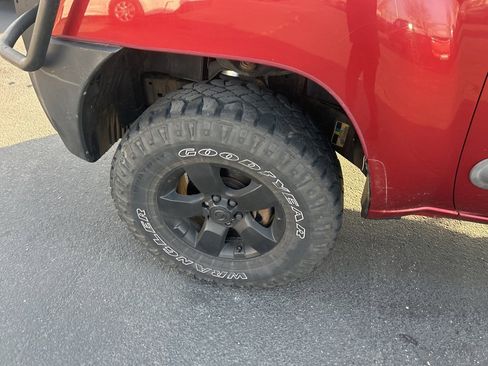 Used 2013 Nissan Xterra S w/ Value Package image 17