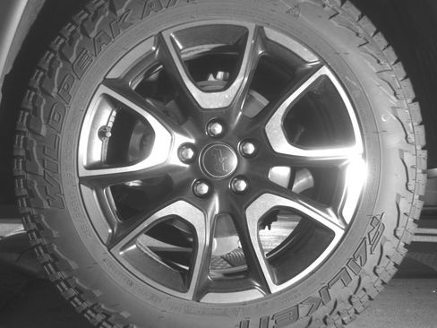Used 2025 Jeep Compass Trailhawk AWD/4WD image 14