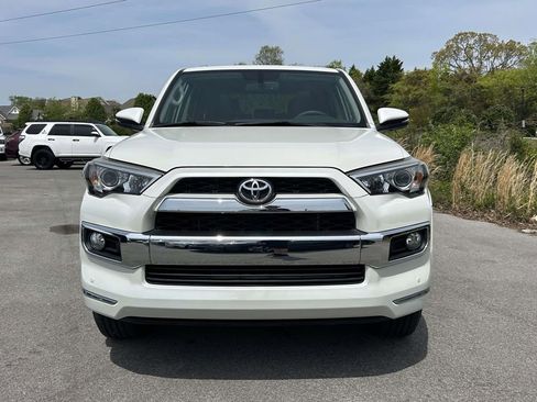 Used 2019 Toyota 4Runner Limited AWD/4WD image 8