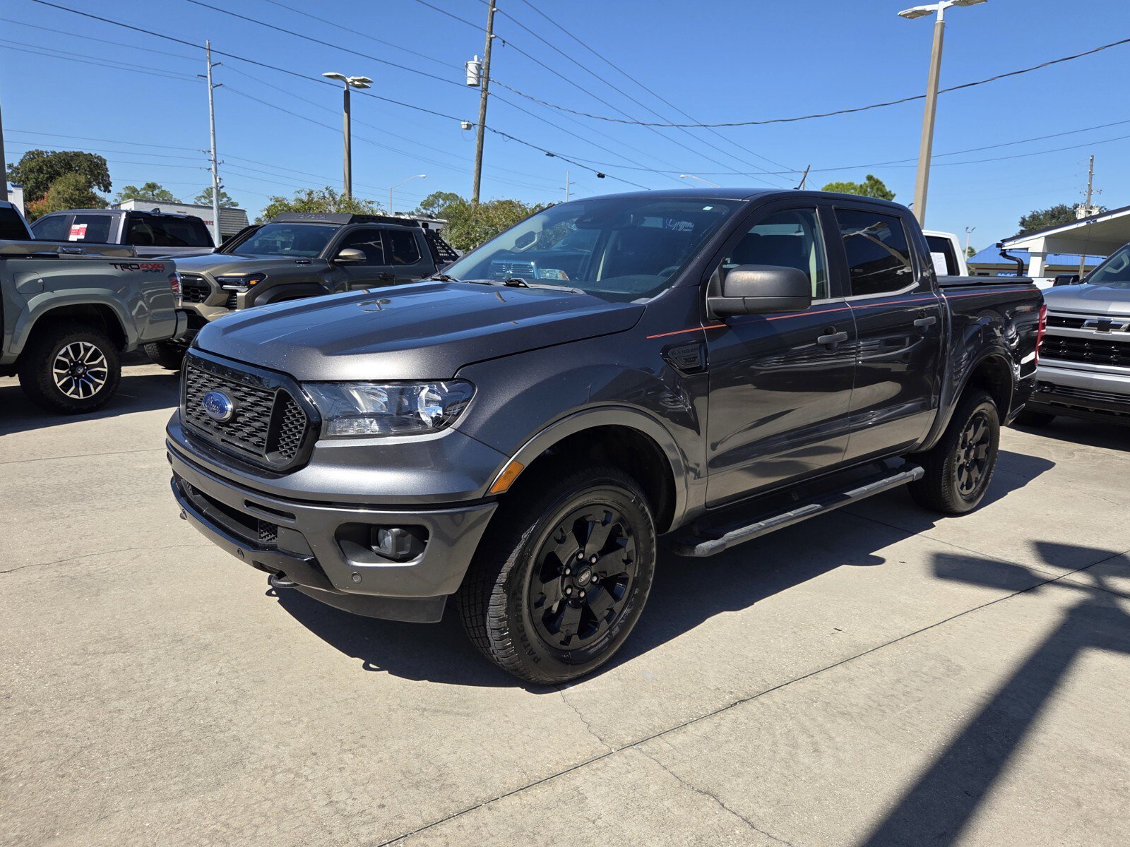 Used 2019 Ford Ranger XLT w/ Black Appearance Package AWD/4WD image 3