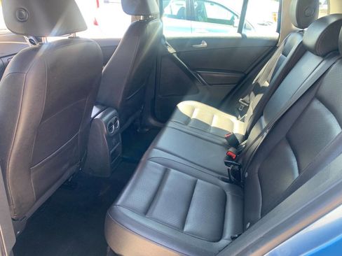 Used 2017 Volkswagen Tiguan S FWD image 16