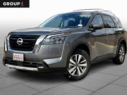 New 2025 Nissan Pathfinder SL