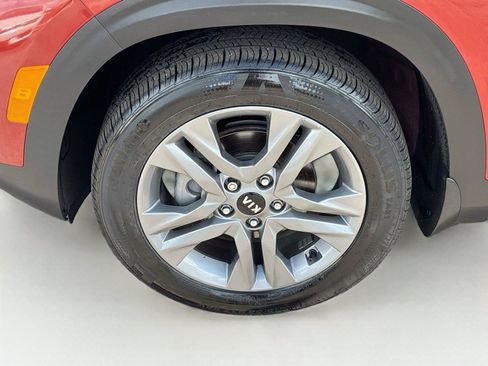 Used 2021 Kia Seltos S FWD image 28