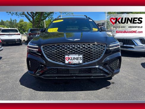Used 2025 Genesis GV70 3.5T Sport AWD/4WD image 12