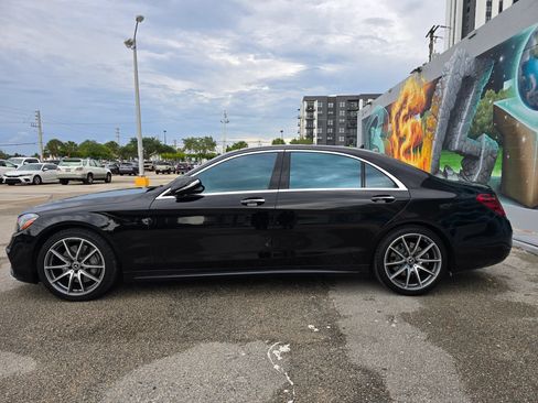 Used 2019 Mercedes-Benz S 560 4MATIC Sedan image 10