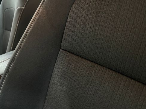 Used 2022 Nissan Altima 2.5 SV image 16