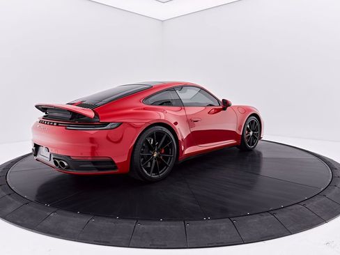 Used 2020 Porsche 911 Carrera 4S AWD/4WD image 15