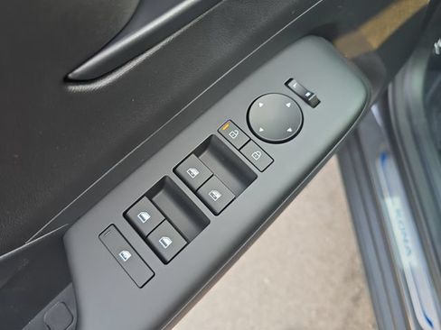 New 2026 Hyundai Kona SEL Sport FWD image 11