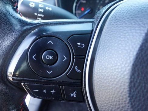 Used 2022 Toyota RAV4 SE image 14