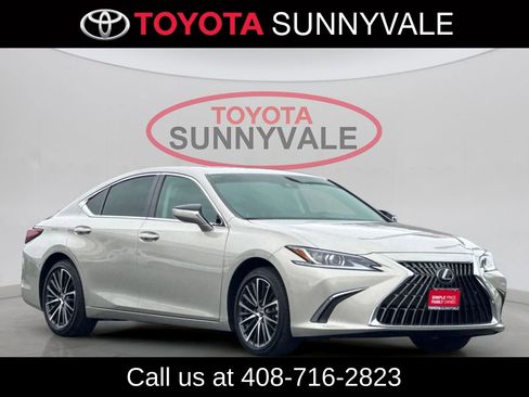 Used 2025 Lexus ES 300h w/ Premium Package FWD image 10
