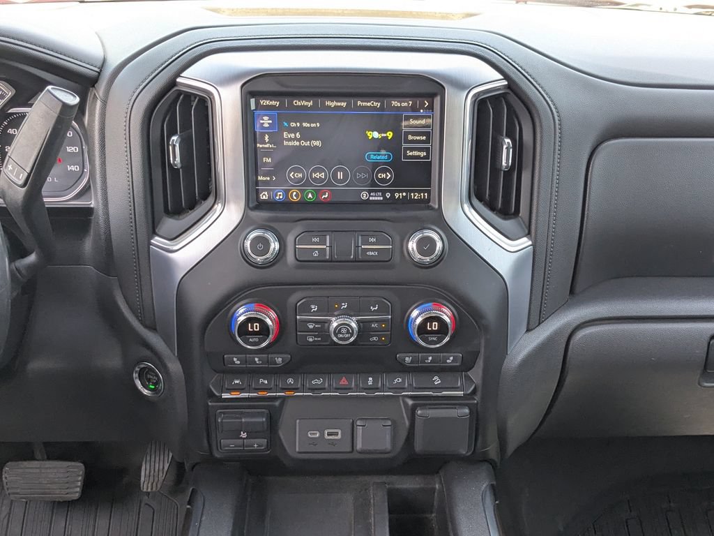 Used 2021 GMC Sierra 1500 SLT w/ SLT Premium Plus Package AWD/4WD image 16