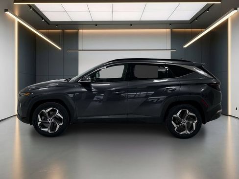 Certified 2023 Hyundai Tucson Limited AWD/4WD image 2