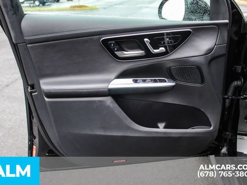 Used 2023 Mercedes-Benz GLC 300 image 34