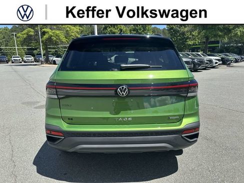 New 2026 Volkswagen Taos SE AWD/4WD image 4