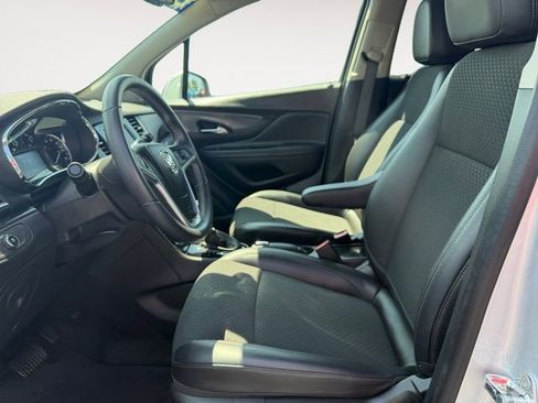 Used 2022 Buick Encore Preferred w/ Safety Package AWD/4WD image 7