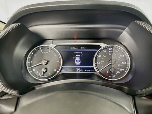 Used 2025 Nissan Sentra SR FWD image 19