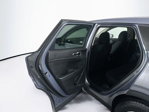 Used 2025 Kia Sportage LX FWD image 24