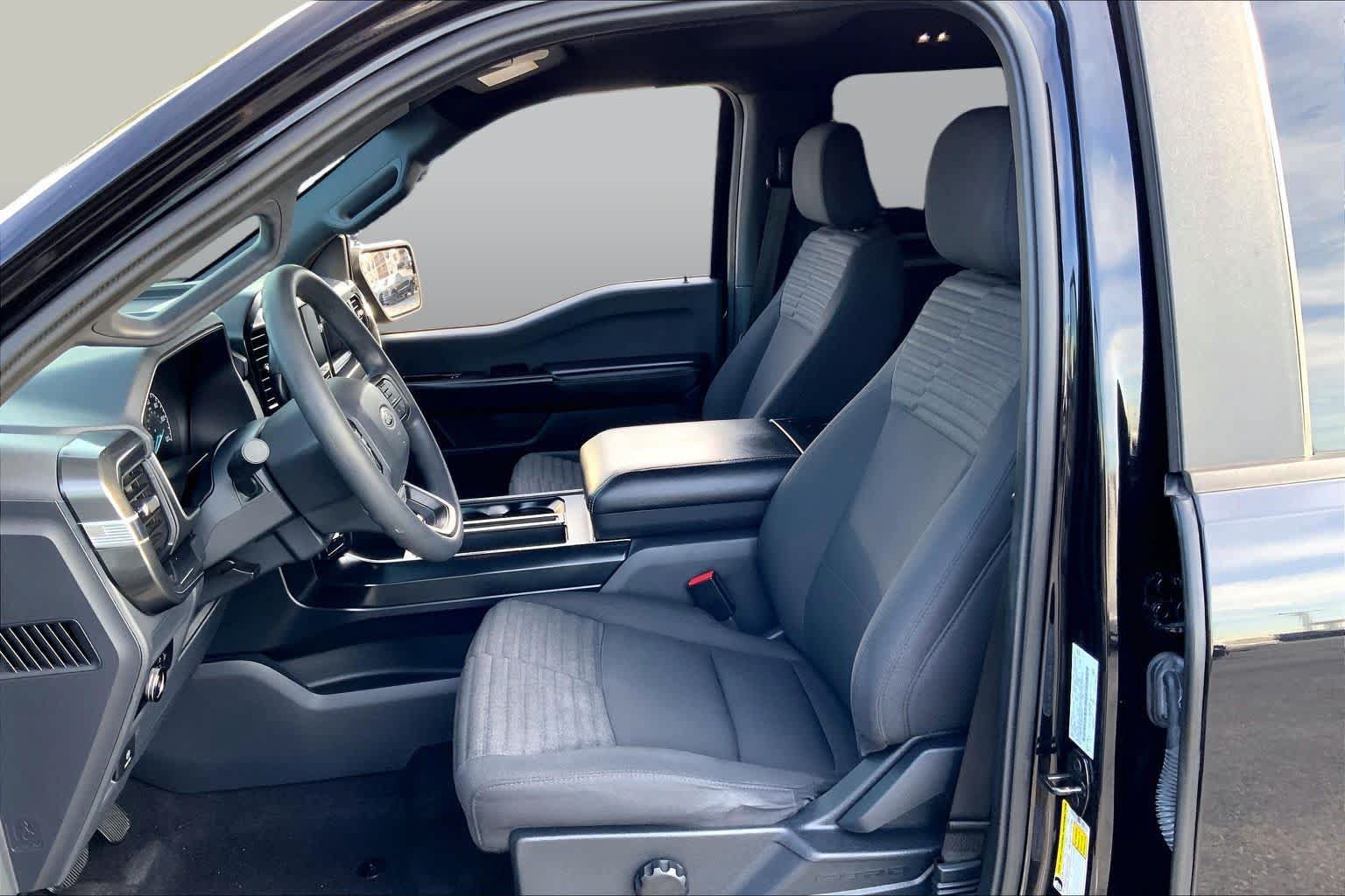 Used 2023 Ford F150 XL w/ STX Appearance Package RWD image 8